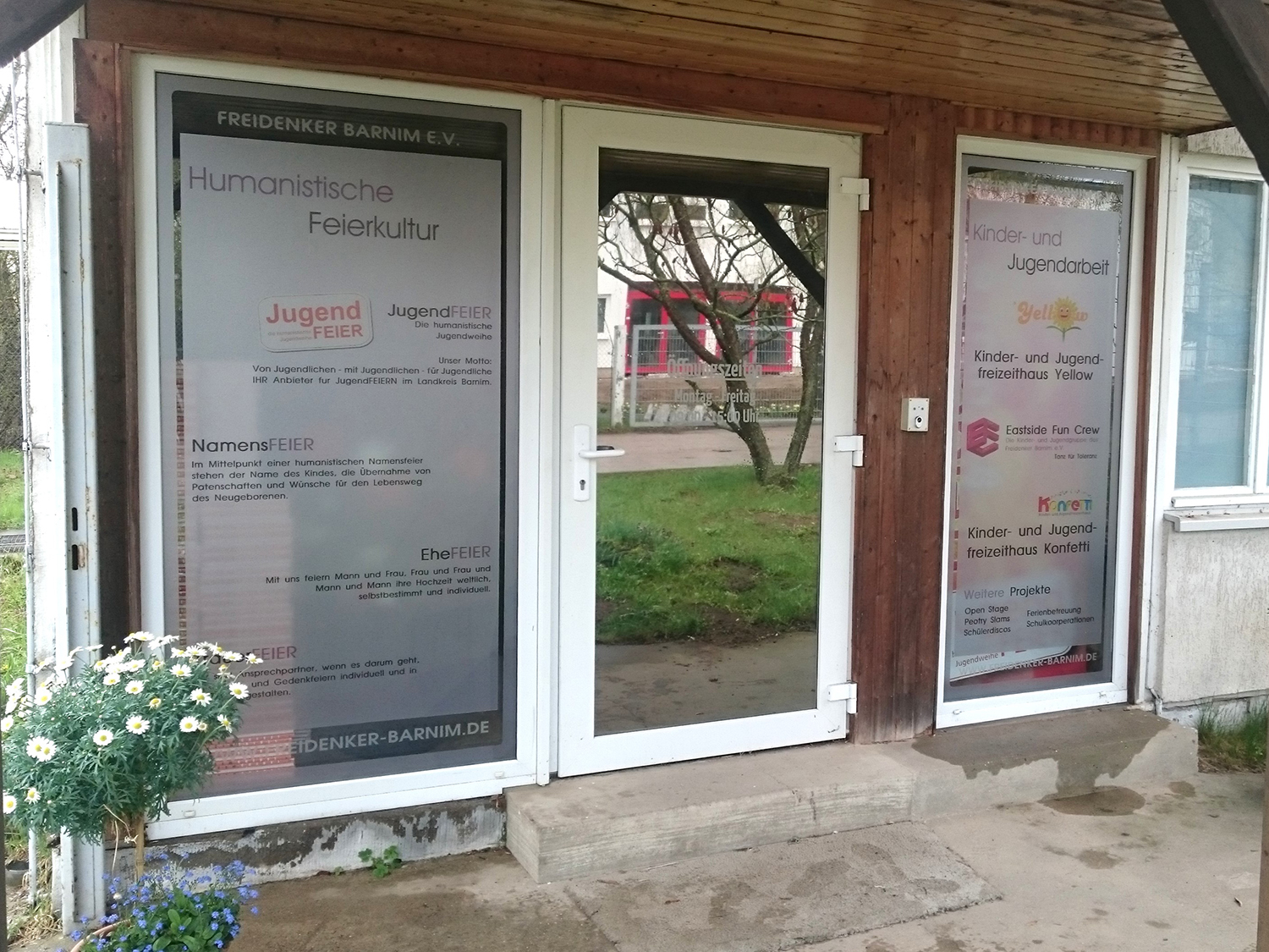 Stadt+Land Werbung Sichtschutz